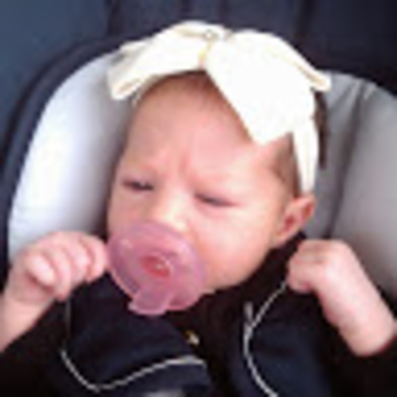 Meet your Posher, Mushka - Picture 1 of 1